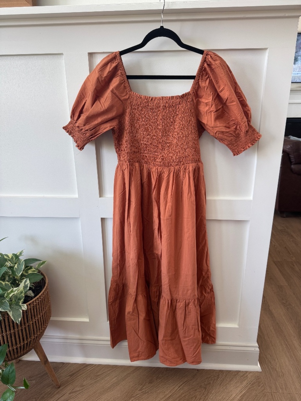 Easel Rust Smocked Puff Sleeve Tiered Midi Dress
